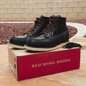 Red Wing 8849 Classic Moc 10D with free Pisgah Laces